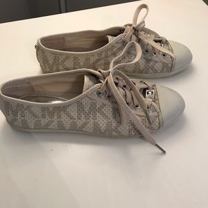 Micheal Kors Sneakers
